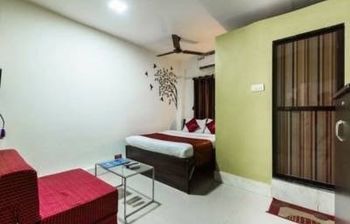 Hotel Saffron Inn มุมไบ ภายนอก รูปภาพ